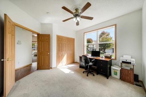218 River Woods Drive W, Saint Paul Park, MN 55071