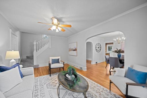 245 8th Avenue N, Hopkins, MN 55343