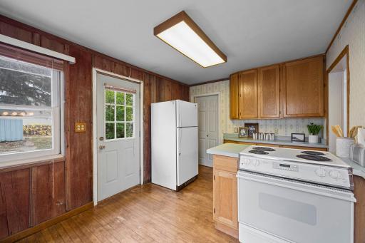 245 8th Avenue N, Hopkins, MN 55343