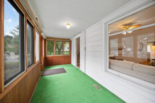 245 8th Avenue N, Hopkins, MN 55343