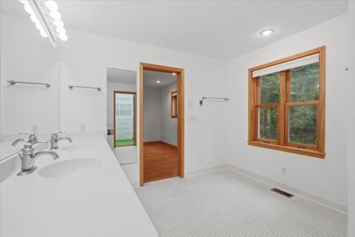 5150 Trading Post Trail S, Afton, MN 55001