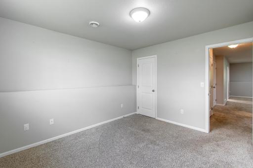 5883 Autumn Drive S, Fargo, ND 58104