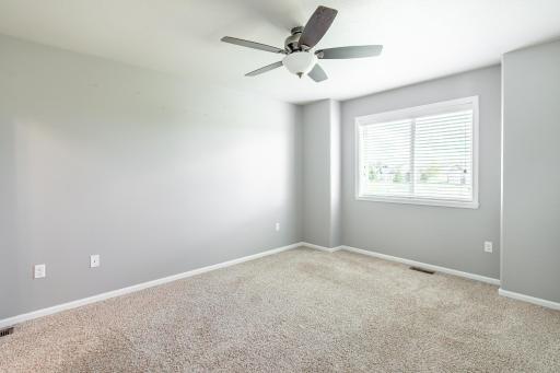 5883 Autumn Drive S, Fargo, ND 58104