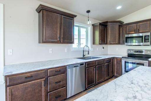5883 Autumn Drive S, Fargo, ND 58104