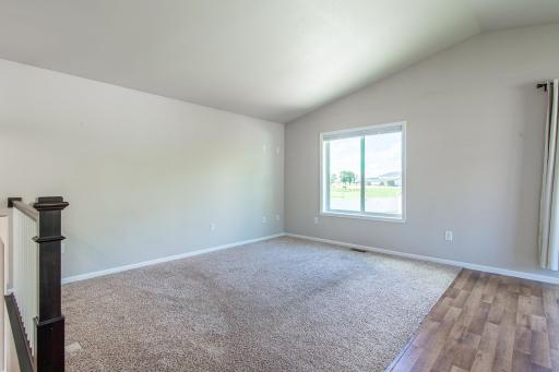 5883 Autumn Drive S, Fargo, ND 58104
