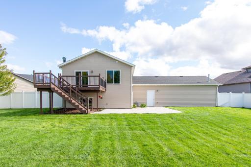 5883 Autumn Drive S, Fargo, ND 58104