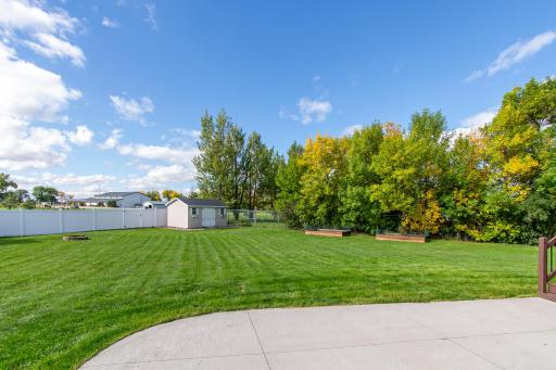 5883 Autumn Drive S, Fargo, ND 58104