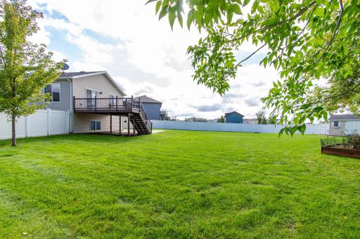 5883 Autumn Drive S, Fargo, ND 58104