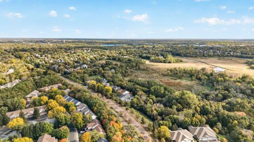 Maple Grove Pkwy provides easy access to shopping, and commuting.