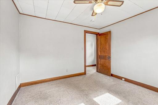 240 S Eliot Avenue, Rush City, MN 55069