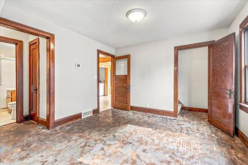 240 S Eliot Avenue, Rush City, MN 55069