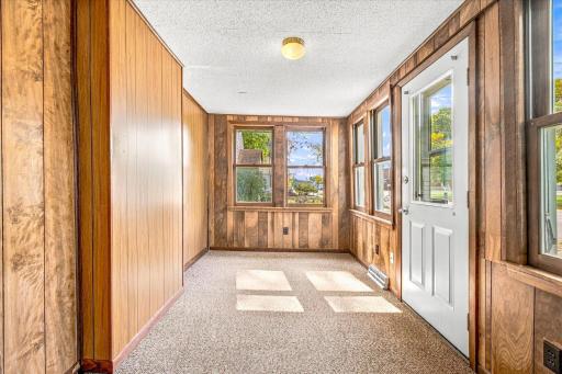 240 S Eliot Avenue, Rush City, MN 55069