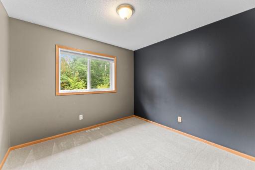 2486 Bridgewater Place S, Cambridge, MN 55008
