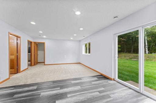 2486 Bridgewater Place S, Cambridge, MN 55008