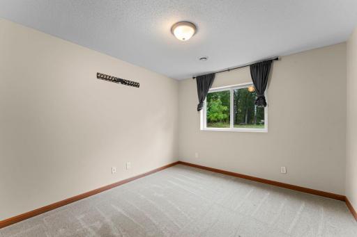 2486 Bridgewater Place S, Cambridge, MN 55008
