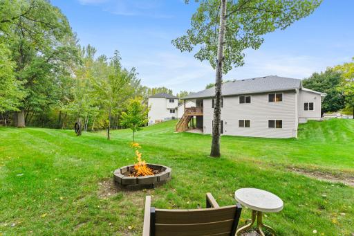 2486 Bridgewater Place S, Cambridge, MN 55008