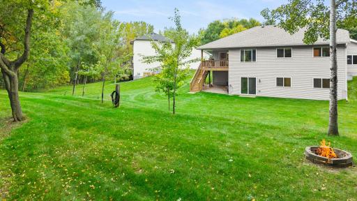 2486 Bridgewater Place S, Cambridge, MN 55008