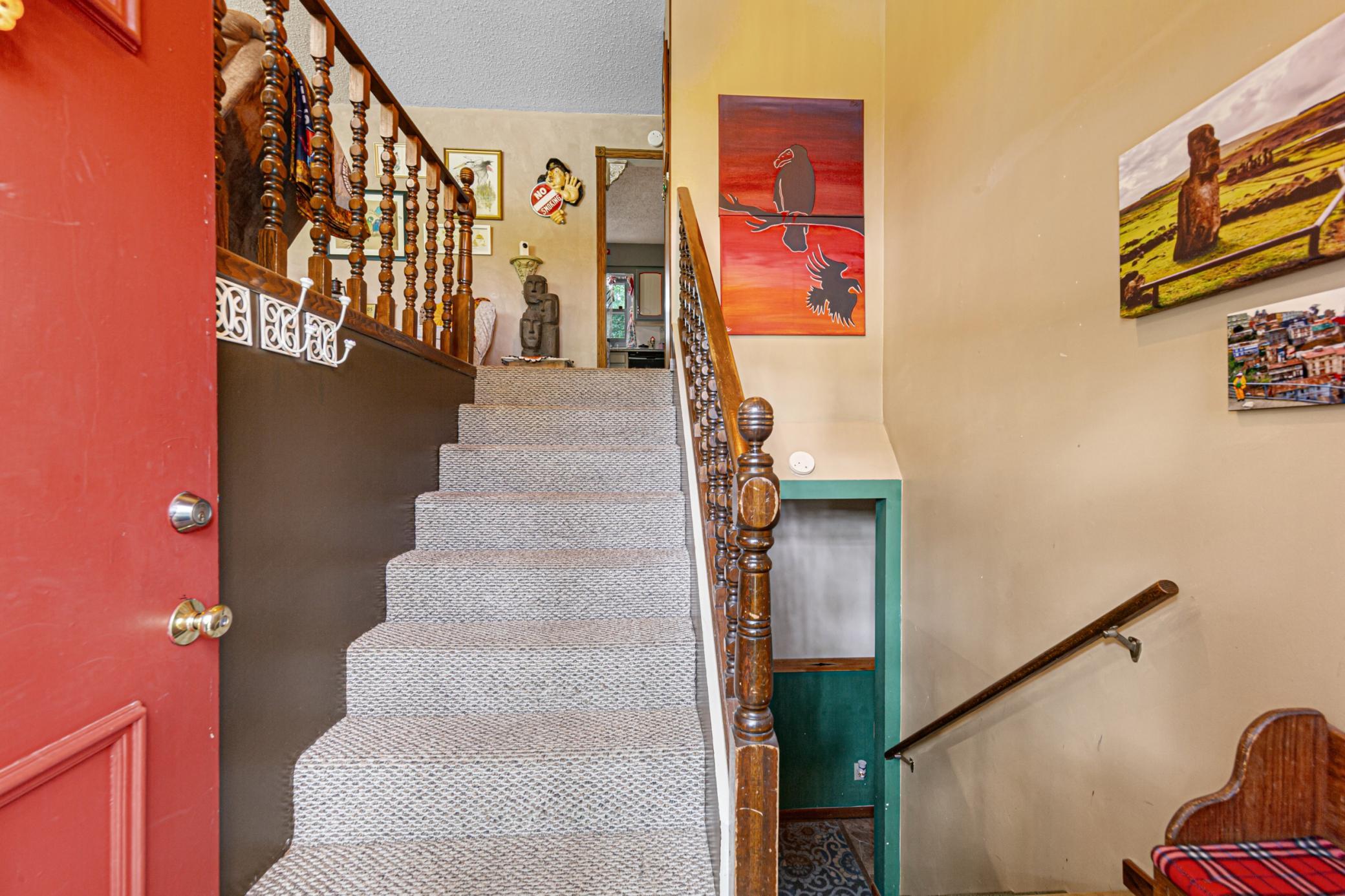 Entry Foyer Area