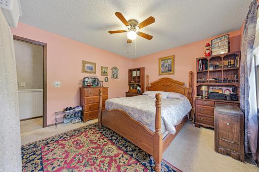 1428 11th Avenue NE, Faribault, MN 55021