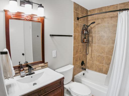 1225 Dunkirk Lane N, Plymouth, MN 55447