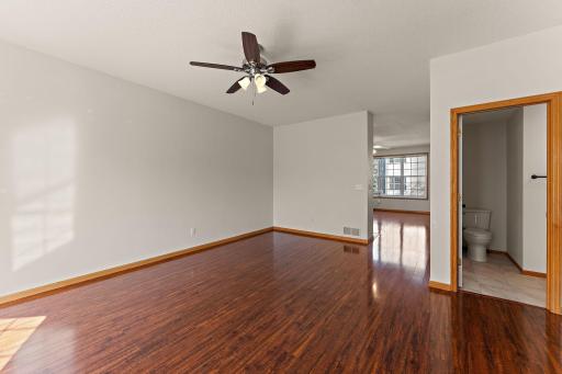 6750 158th Street W, Apple Valley, MN 55124