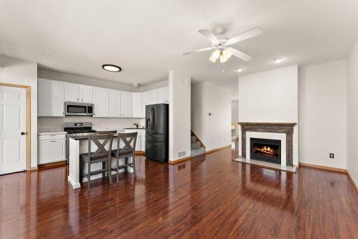6750 158th Street W, Apple Valley, MN 55124