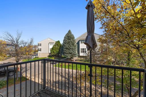 6750 158th Street W, Apple Valley, MN 55124