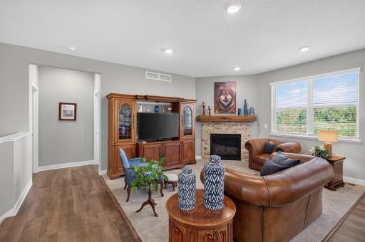 8069 183rd Street W, Lakeville, MN 55044