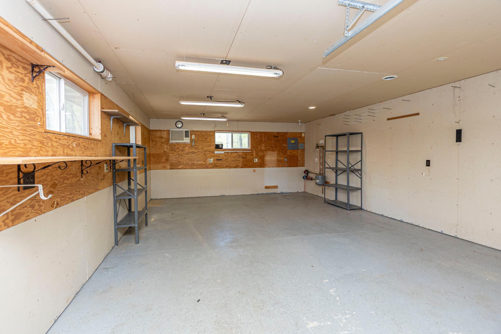 Detached Garage
