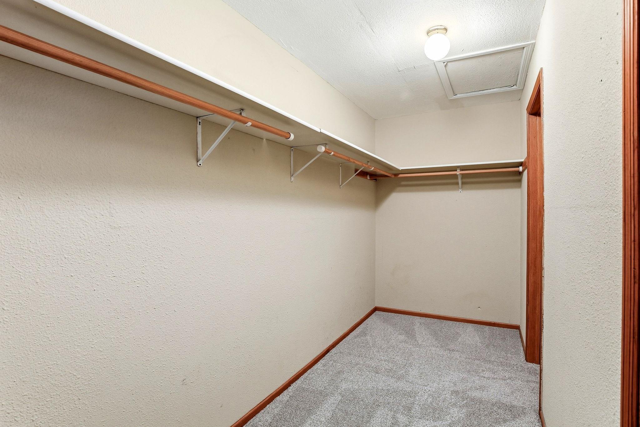 Walk In Closet
