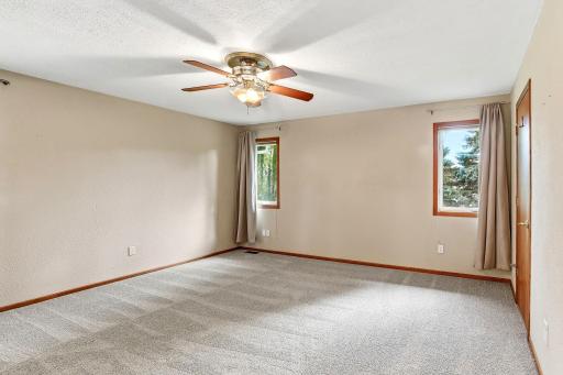 2646 Shadow Lane, Chaska, MN 55318