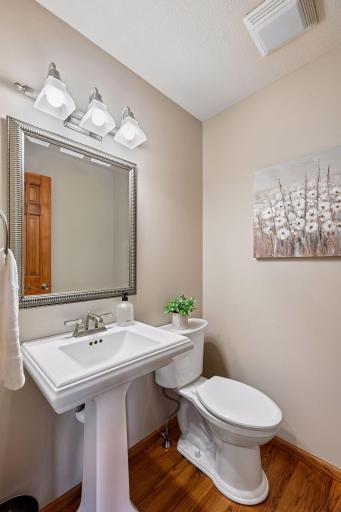 15370 80th Place N, Maple Grove, MN 55311