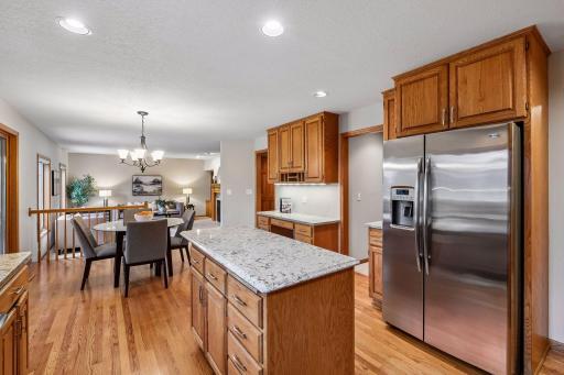 15370 80th Place N, Maple Grove, MN 55311