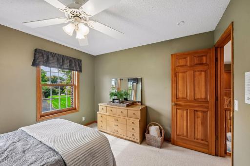 15370 80th Place N, Maple Grove, MN 55311
