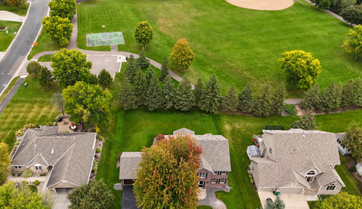 15370 80th Place N, Maple Grove, MN 55311