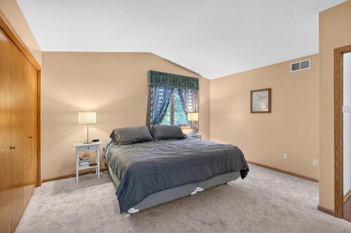 7935 174th Street W, Lakeville, MN 55044