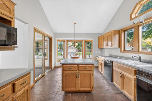 7935 174th Street W, Lakeville, MN 55044