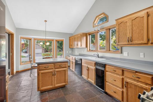 7935 174th Street W, Lakeville, MN 55044