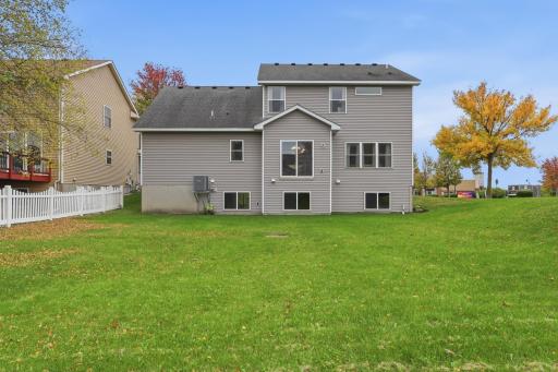 11170 68th Street NE, Albertville, MN 55301