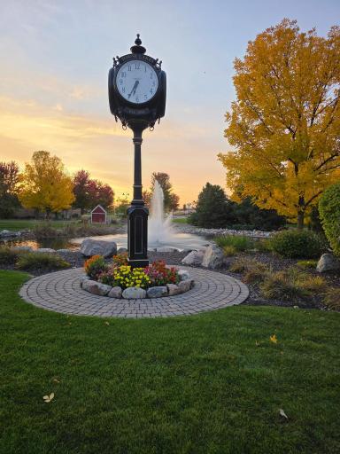 Beautiful community fountain (Might be the fountain in Married With Children but probably not)