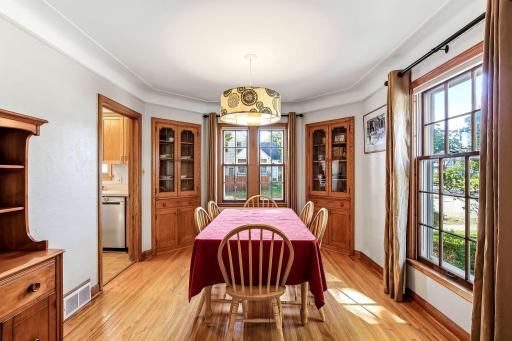 5745 12th Avenue S, Minneapolis, MN 55417