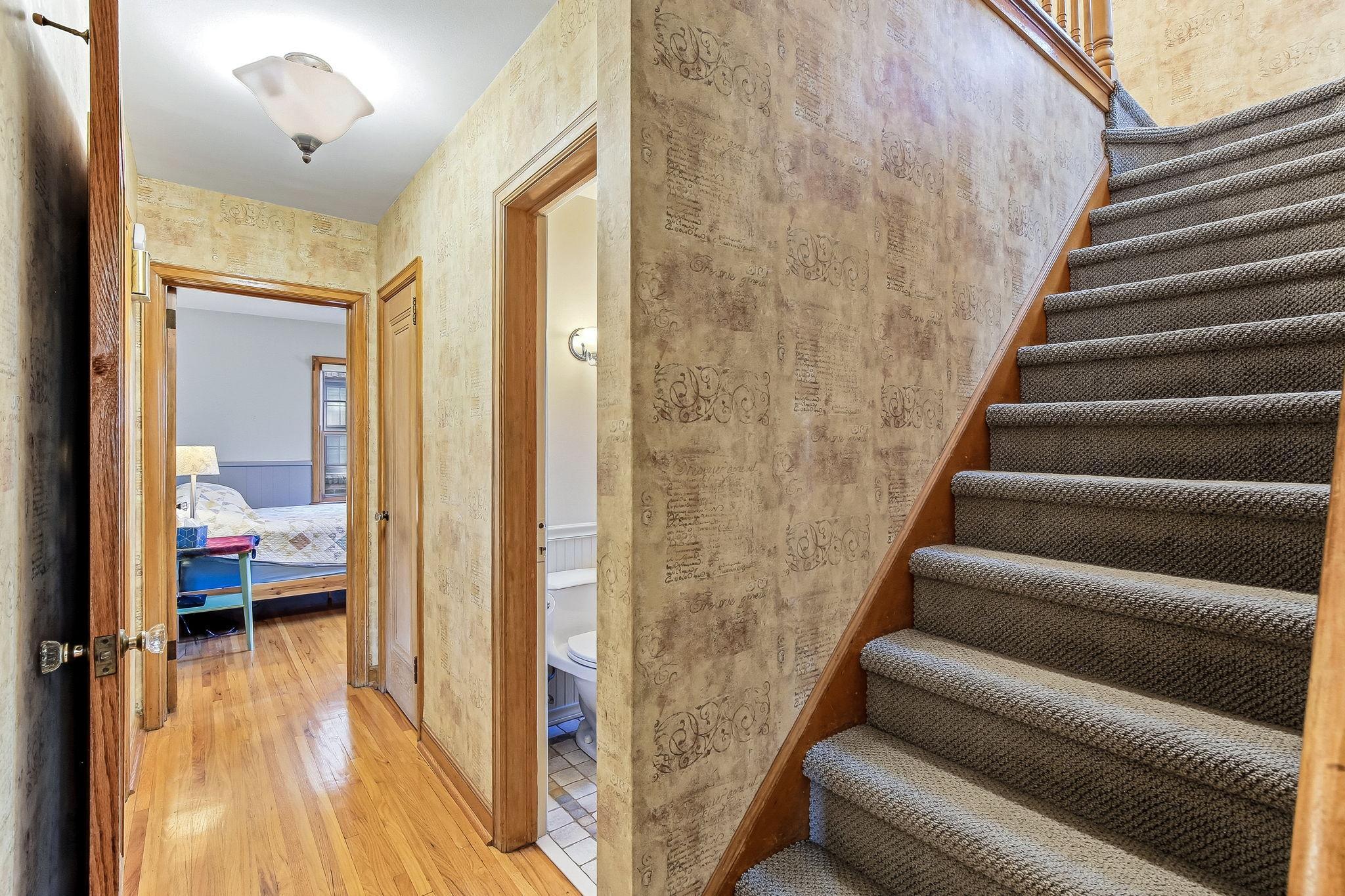18-web-or-mls-5745-12th-Ave-18.jpg