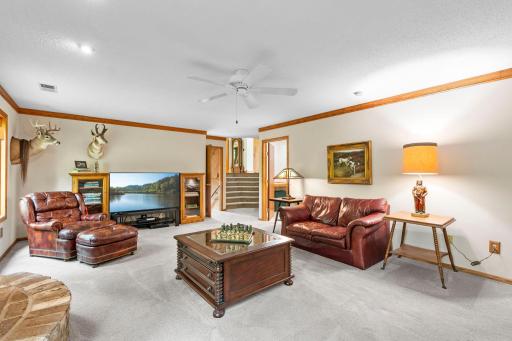16090 Morgan Avenue N, Marine On Saint Croix, MN 55047