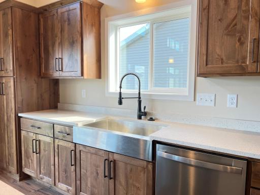 6776 32nd Street S, Fargo, ND 58104