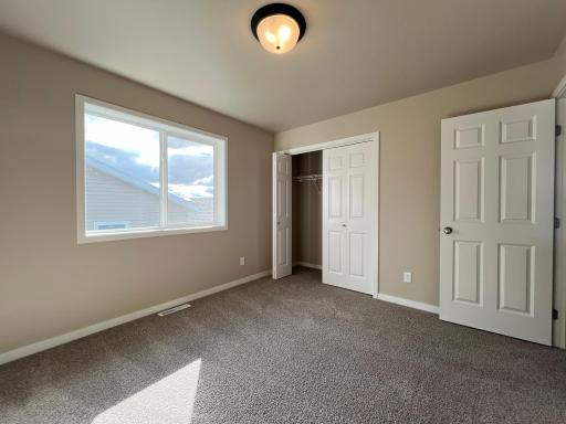 6776 32nd Street S, Fargo, ND 58104