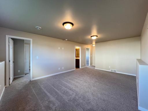 6776 32nd Street S, Fargo, ND 58104
