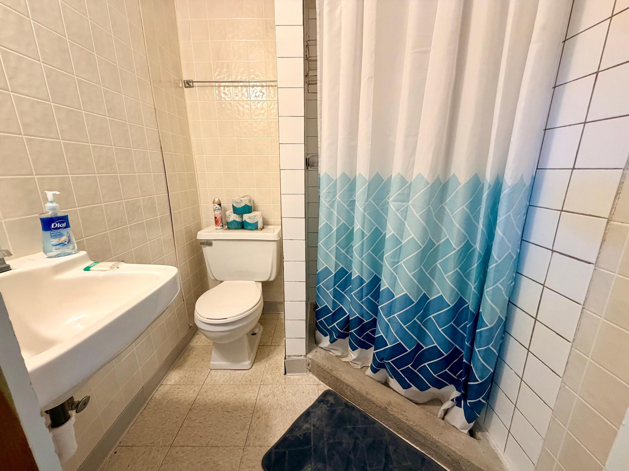 Motel #2 Bathroom