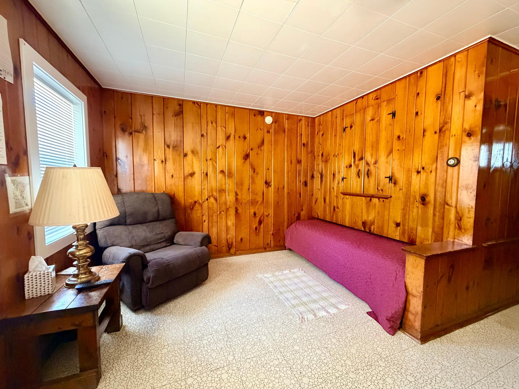 Motel # 5