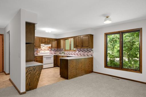 6775 W 192nd Avenue, Eden Prairie, MN 55346