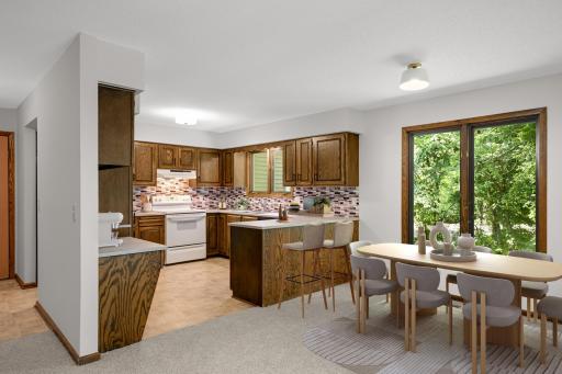 6775 W 192nd Avenue, Eden Prairie, MN 55346